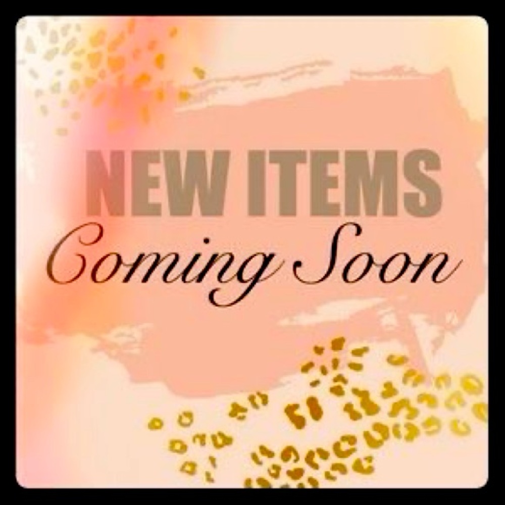 Hello Welcome new and returning buyers, I'm back😉.